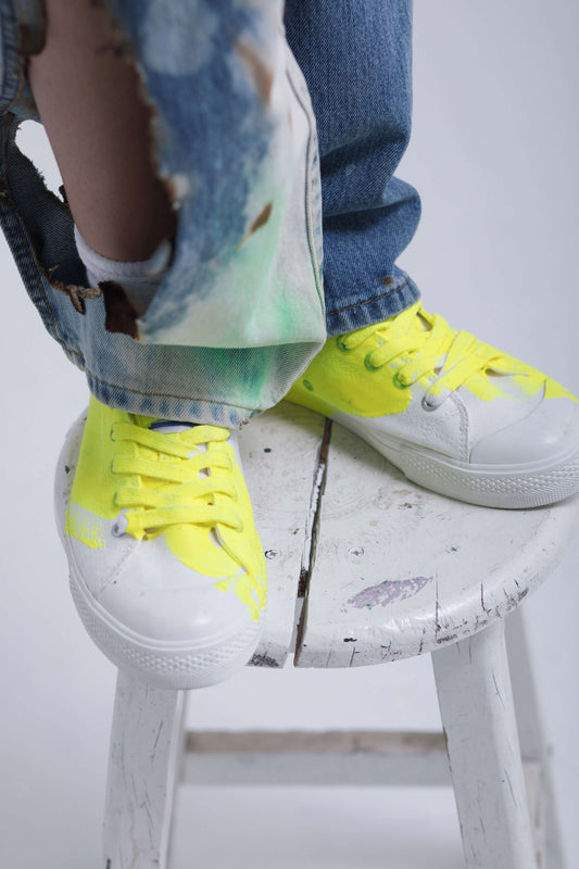 INTERVENED WHITE SNEAKERS X ALDO CHAPARRO